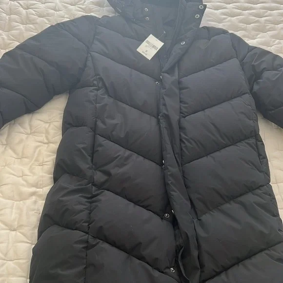 Brand new unisex long puffer - Picture 2 of 5